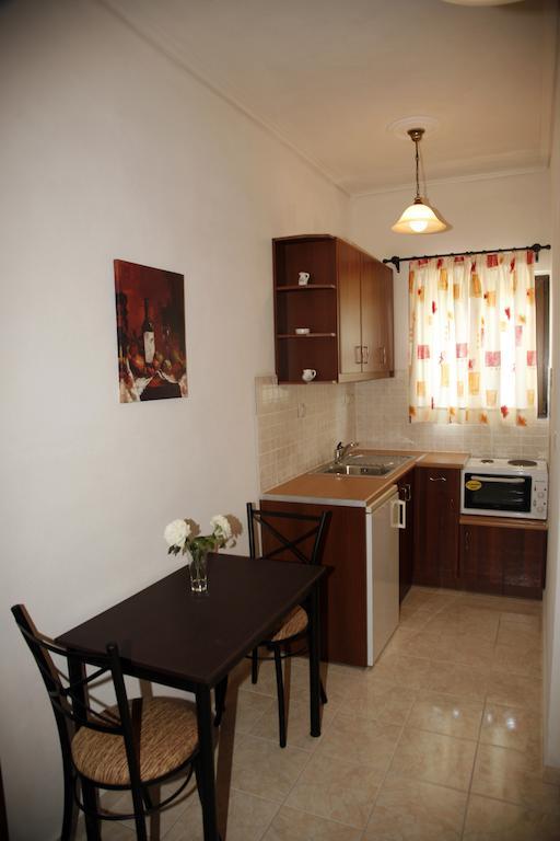 Andriani-Michalis Studios Vasilikos Room photo